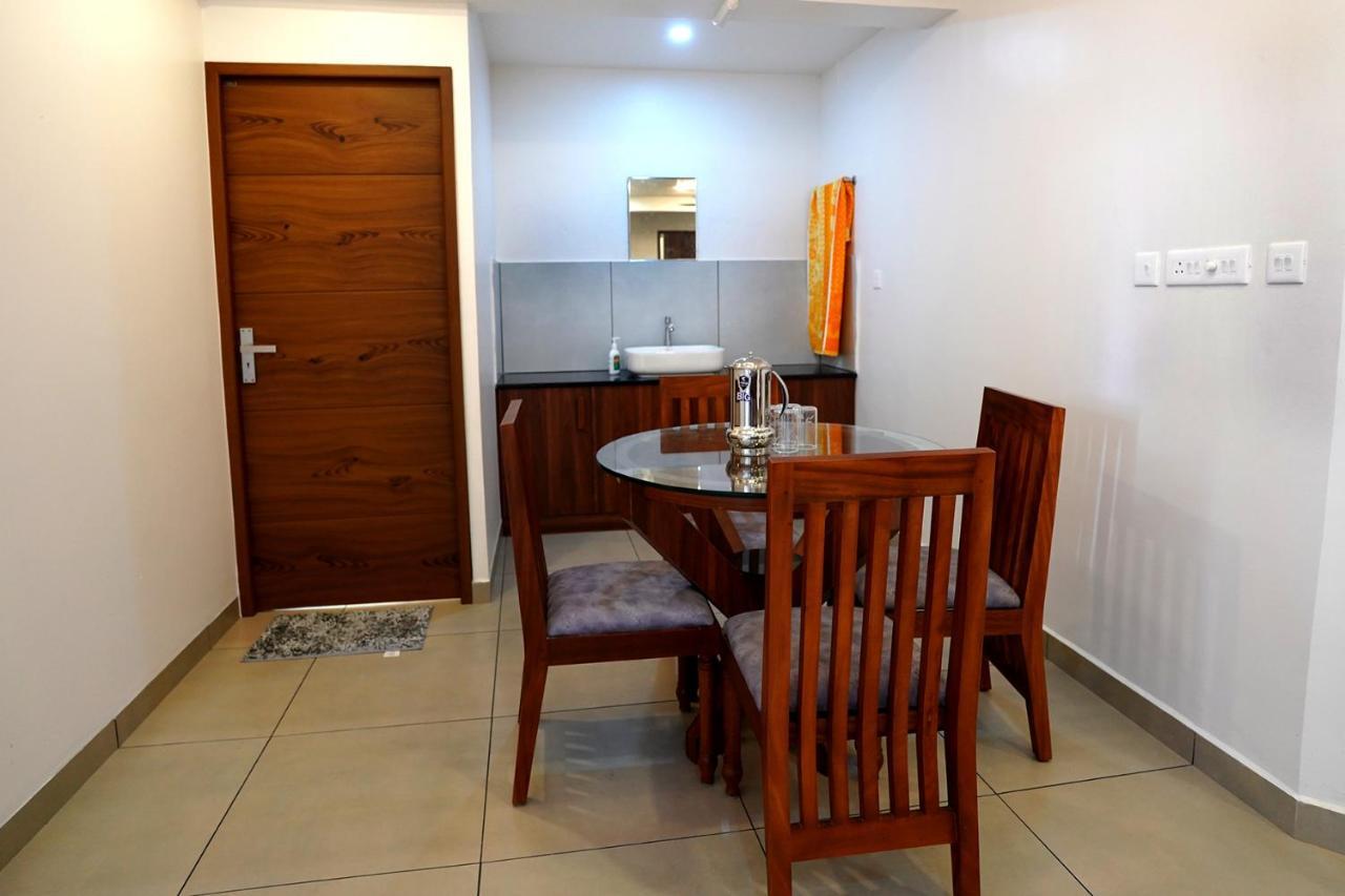 Kadampanattu'S Homestay Kochi Eksteriør bilde