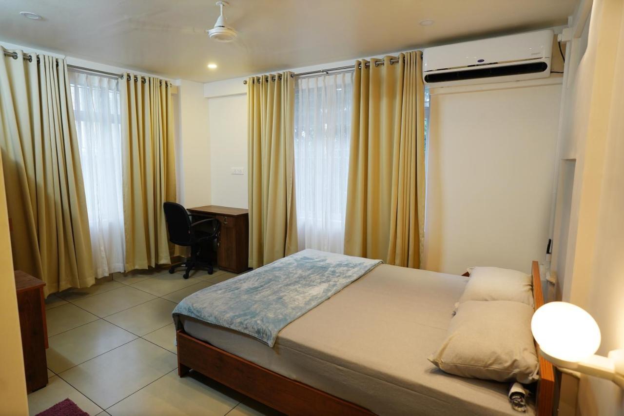 Kadampanattu'S Homestay Kochi Eksteriør bilde